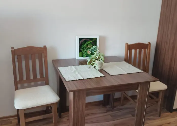 In Sea Breeze Complex アパート *