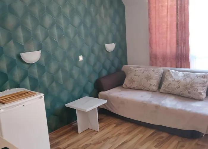 アパート In Sea Breeze Complex *