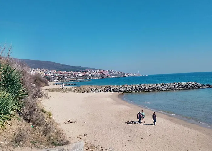 アパート In Sea Breeze Complex *